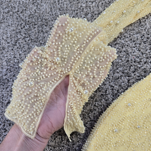 Oh Polly Plunging Long Sleeve Beaded Dress Yellow Womens Size 8 Fits Like 6 NWT - Picture 7 of 16